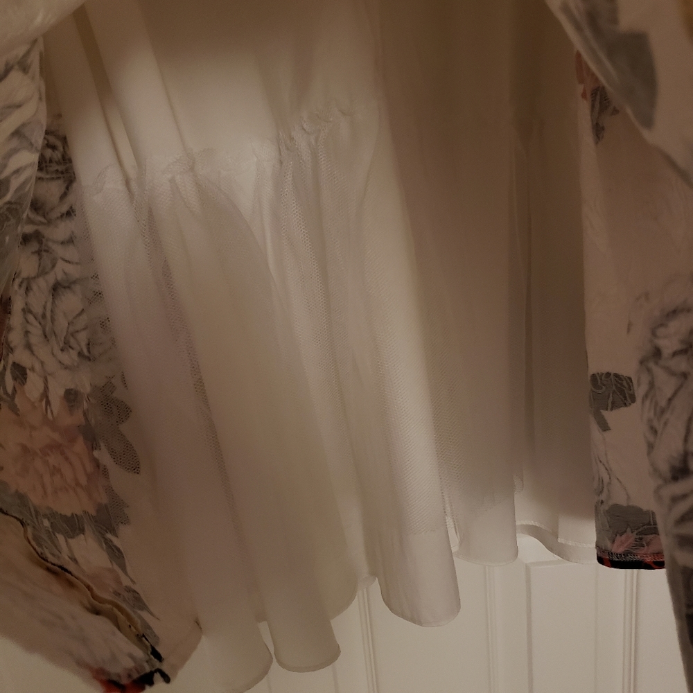 Adrianna Papell floral dress - Picture 16 of 16